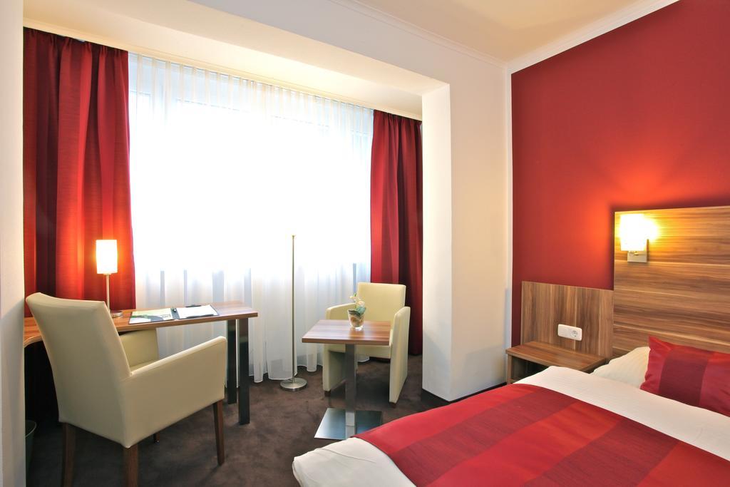 Waldhotel Bad Soden Bad Soden am Taunus Exteriör bild